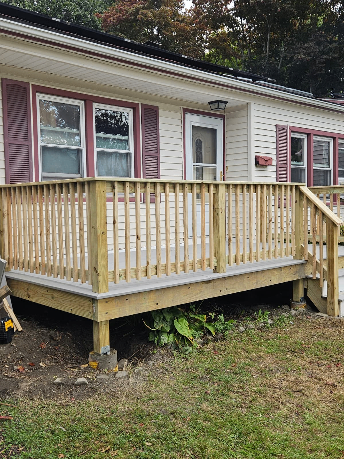 Front Porch Deck Rebuild in Portsmouth, RI